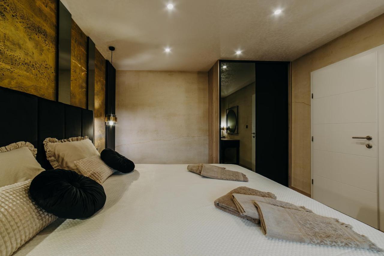 Apartman Stari Toranj II Apartment Vukovar Luaran gambar