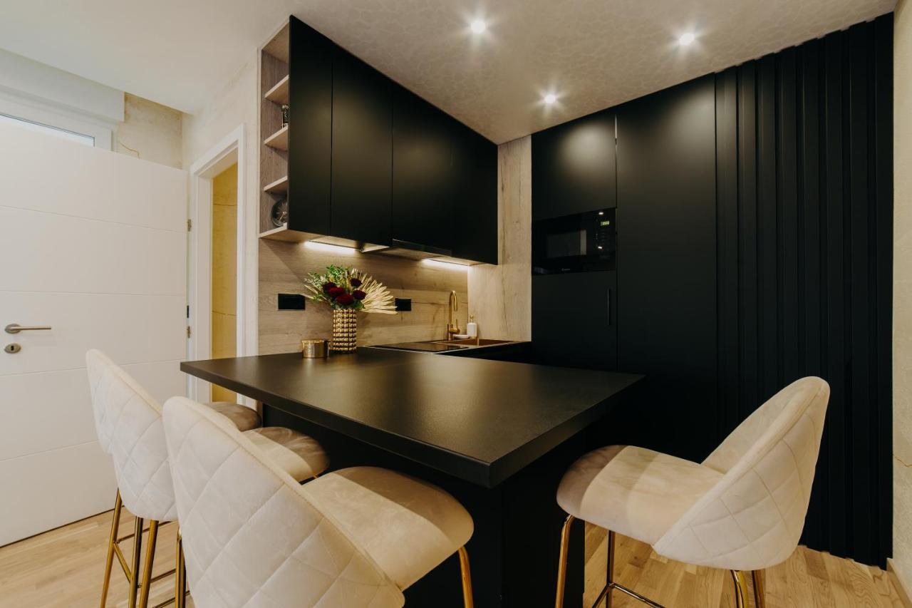 Apartman Stari Toranj II Apartment Vukovar Luaran gambar