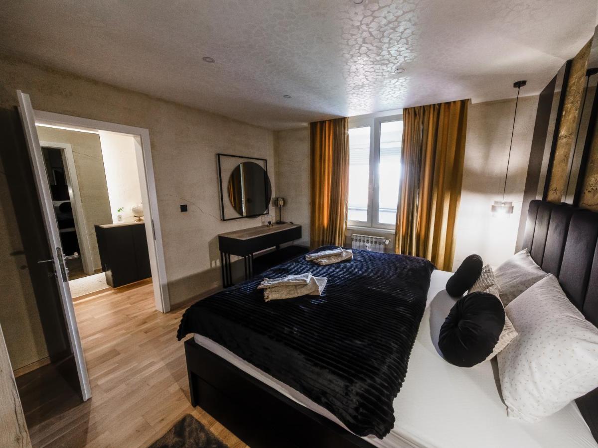 Apartman Stari Toranj II Apartment Vukovar Luaran gambar