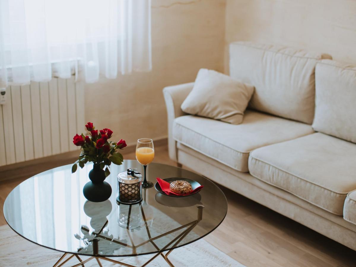 Apartman Stari Toranj II Apartment Vukovar Luaran gambar